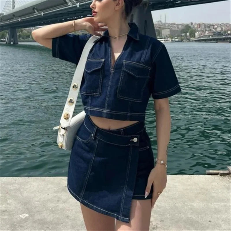 "Blue Denim Cropped Shirt for Women – Short Sleeve Y2K Streetwear Blouse"